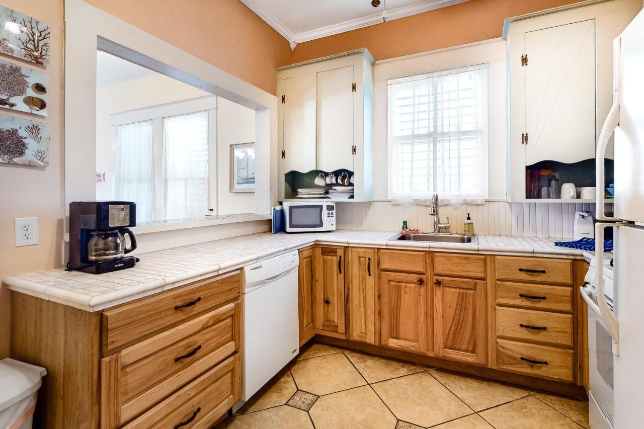 Castaway Cottage Galveston Extérieur photo