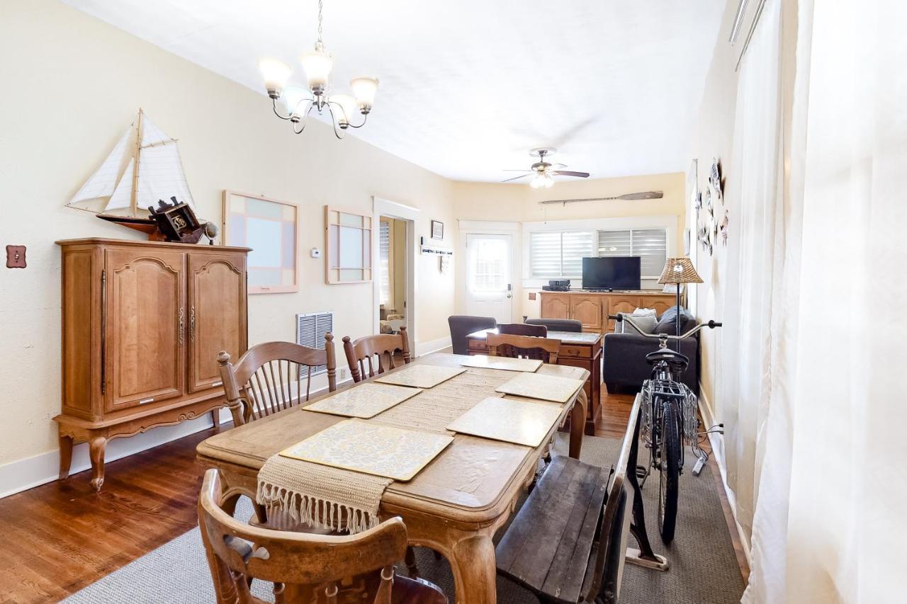 Castaway Cottage Galveston Extérieur photo
